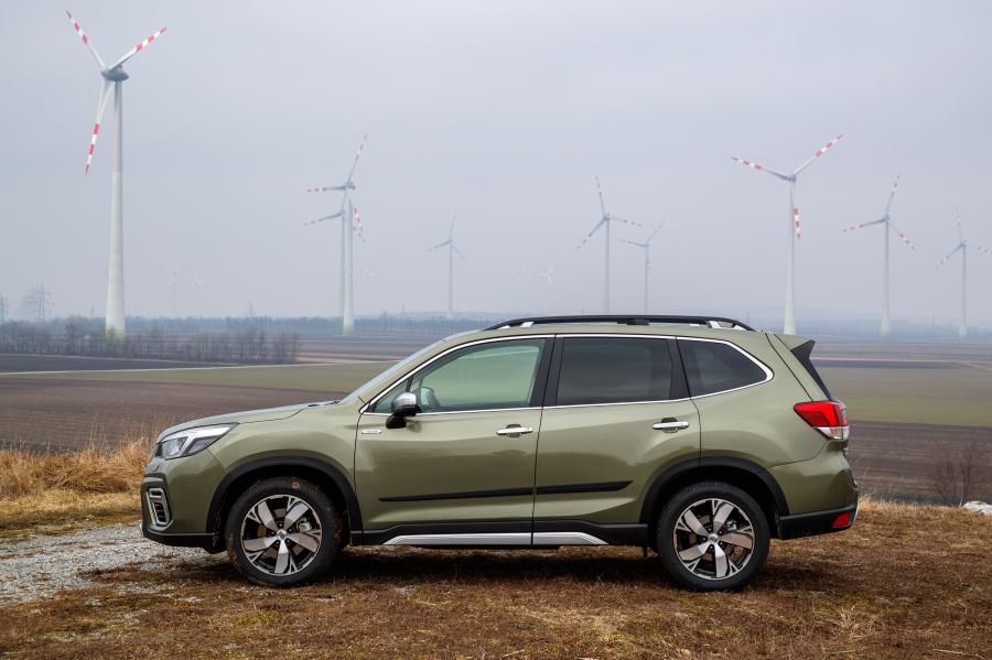  Subaru Forester e-Boxer 2019 года  (WW) (фото 3 из 69)